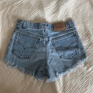 Levi’s 550 Vintage Shorts Blue thrifted distressed